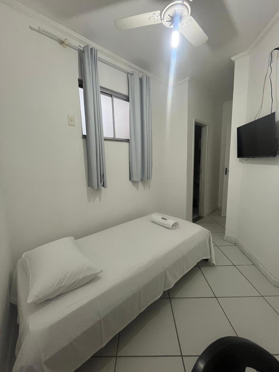 Hotel Aconchegante Жекие Экстерьер фото